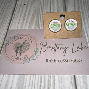 Sister grinch Christmas round 12mm earrings set new